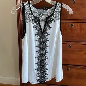 Market & Spruce tank S fully lined